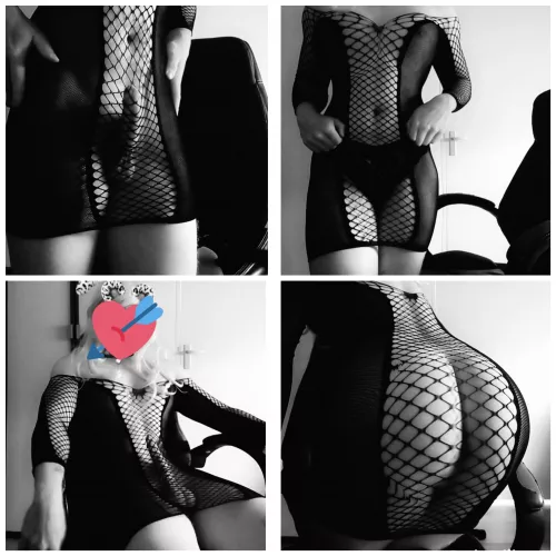 I feel so sexy. by Prettylittlelittle88