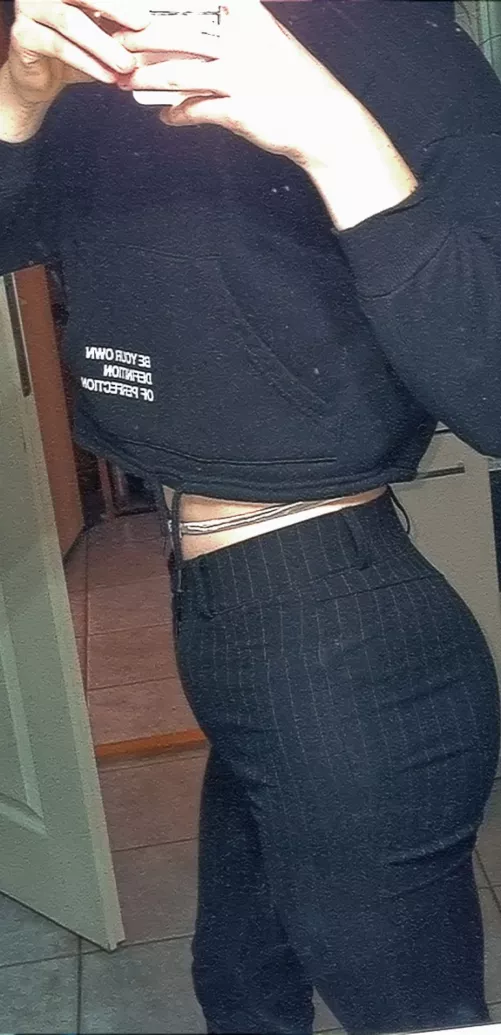 i felt cute today :3 by aestheti3