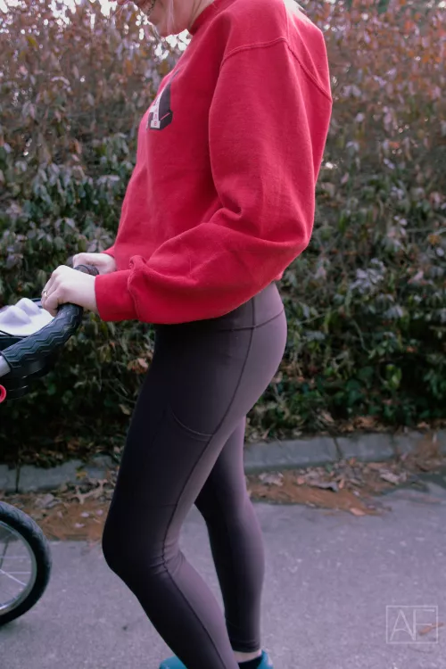 I [f]lashed my ass for the first time ever yesterday 😅 by arcanefantasy