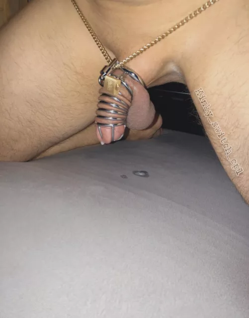 I gave him the opportunity to cum. But with the restriction that he was not allowed to use any tools or toys. Besides, he would have to ruin himself in the cage🔒. I had so much fun watching him try desperately to just leaking big time in the end witho by kinky_switch_cpl