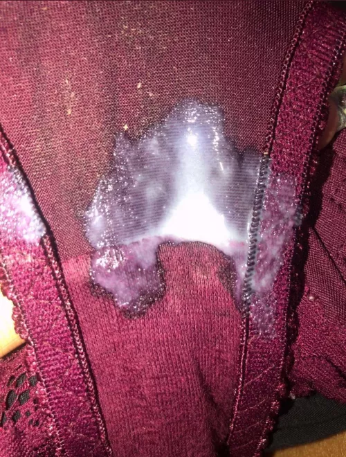 I get extremely WET daily😏🥴💦🤤😉 by propertydreamz321