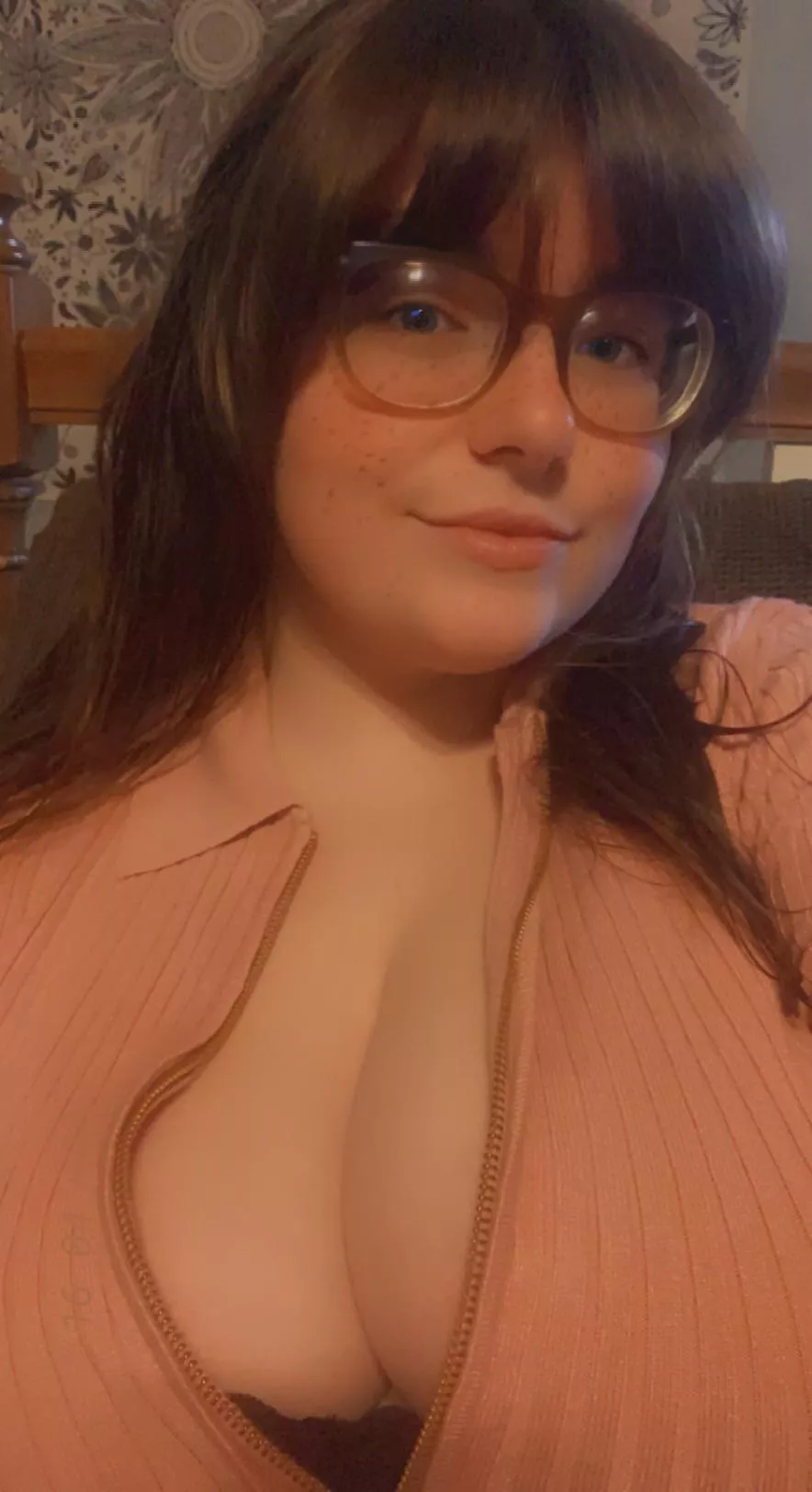 i get told I have the Velma look all the time😅 posted by meganfayy