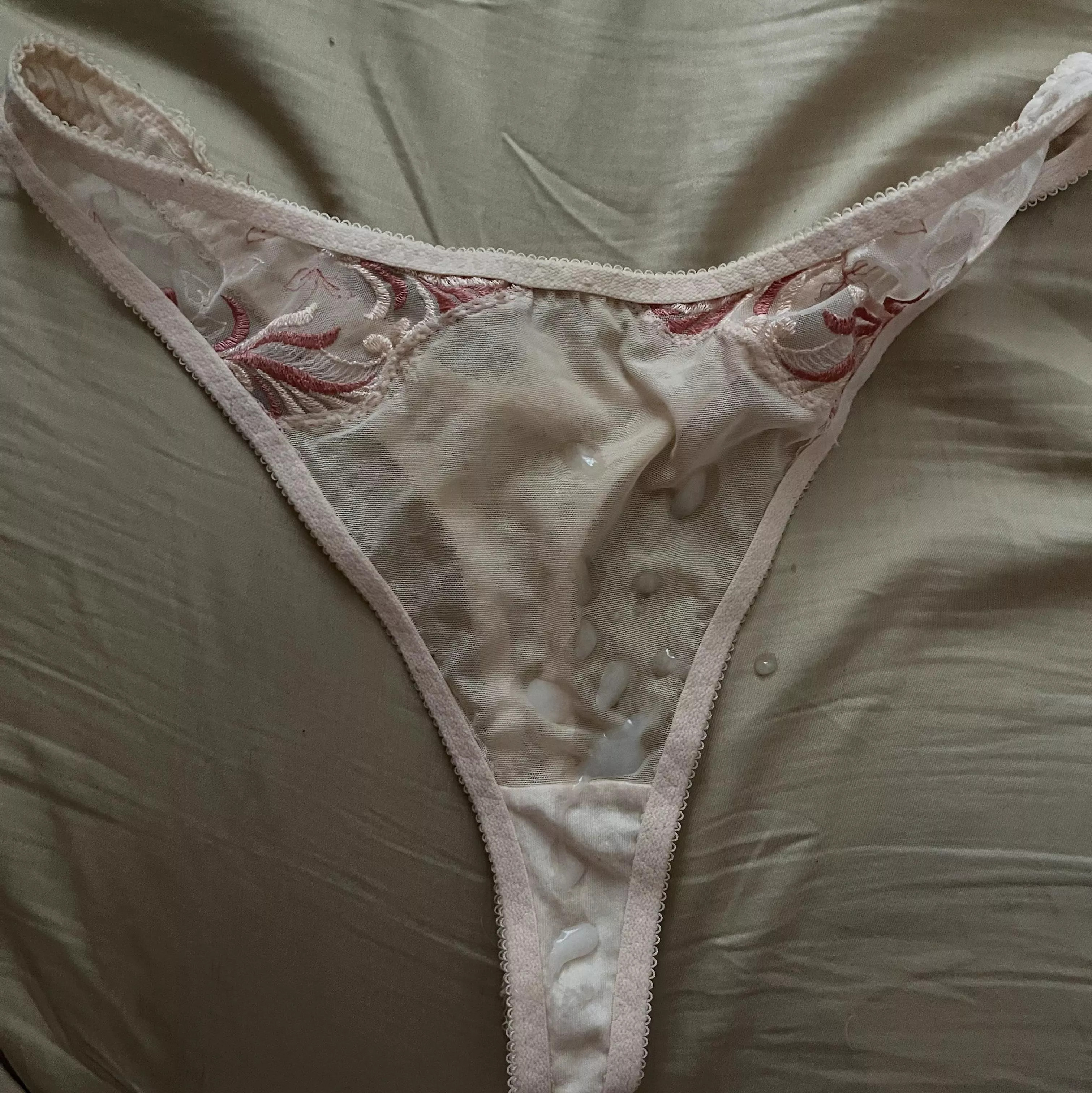 I give my mom special presents posted by gunner_180