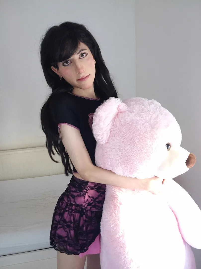 i got a gift for you, ✨myself✨🐧 posted by puruchuu