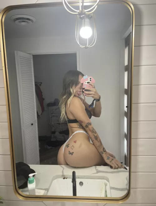 I got a nice bubble butt ready for you by mayoenr