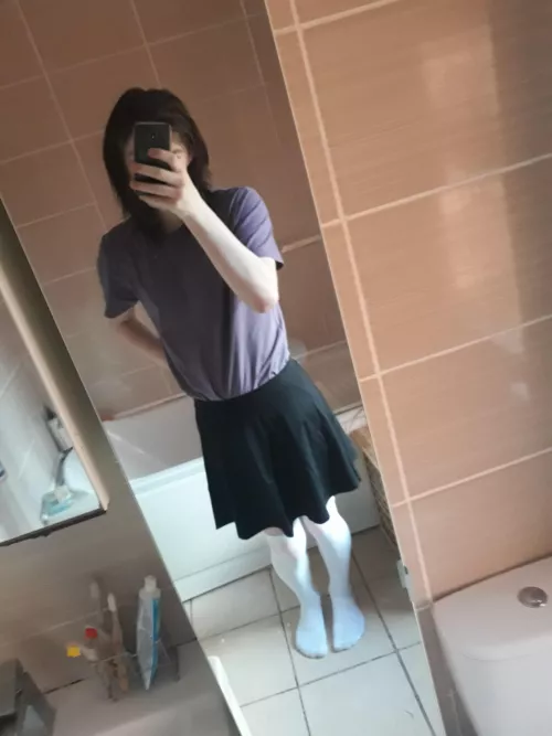 I GOT MY FIRST SPINNY SKIRT AND SOCKS!!! by YFNS47