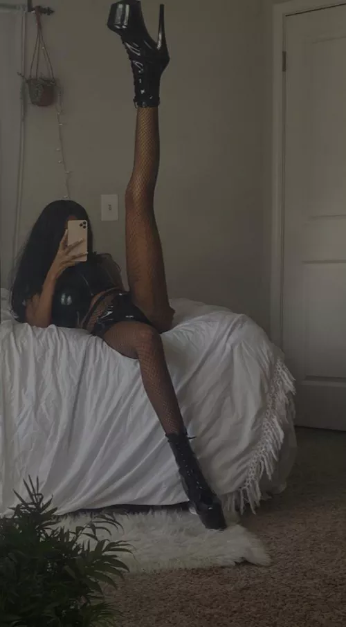 I got new boots, what do you think? 🤍 by AuroraLizcano