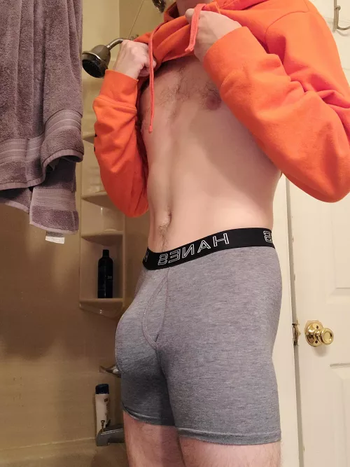 i gotta bulging problem by Foreign_Dust