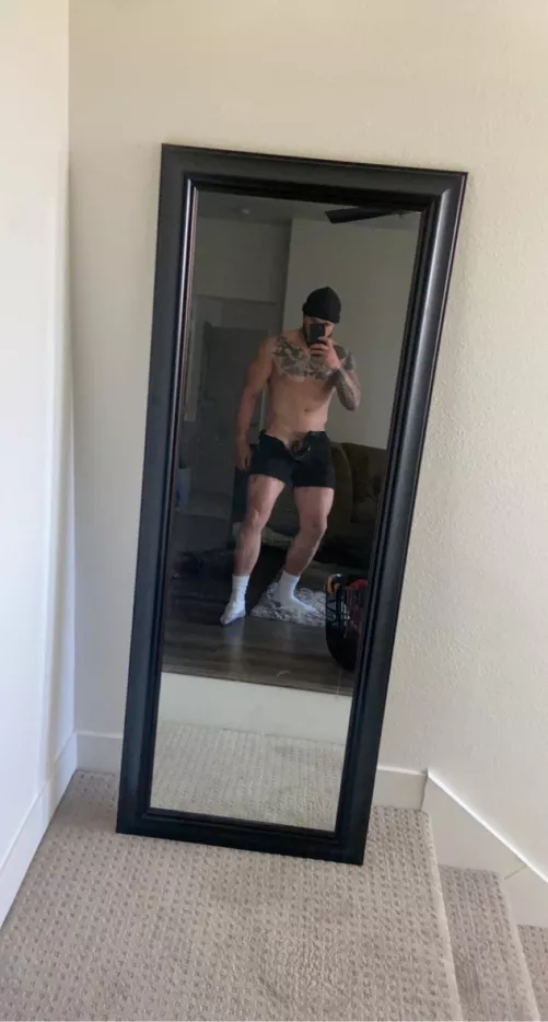 I guess you can say I’m enjoying my Saturday evening by HonchoCasino