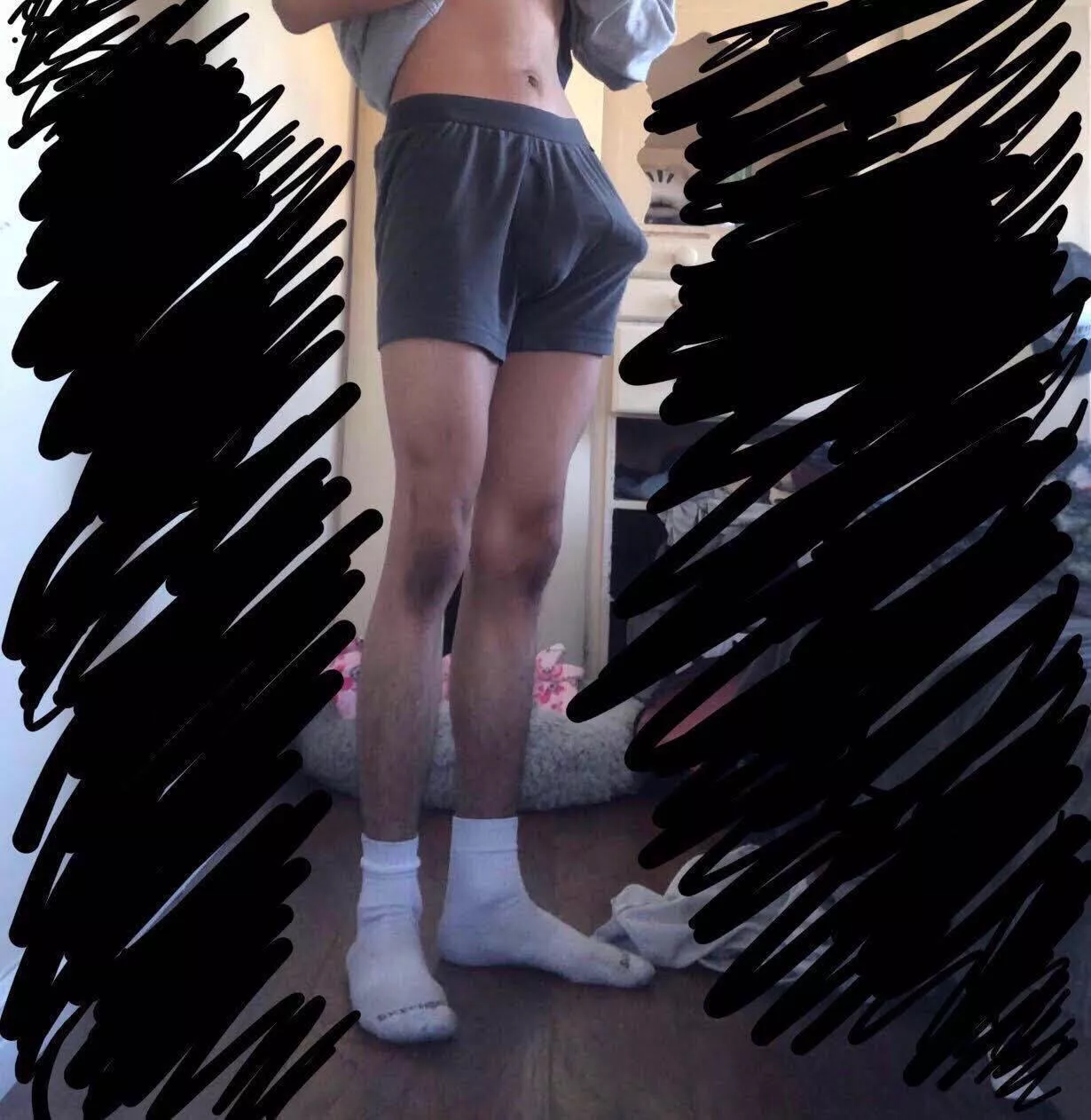 i guess you can say that a lot of people stare at me in the lockers posted by Loud-Objective2856