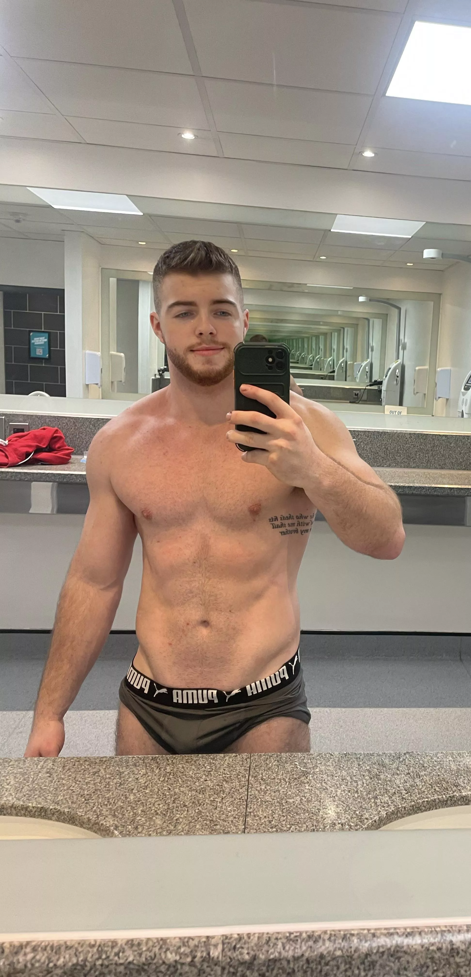 I had a bulge in my gym locker room posted by Comfortable-Bank-630