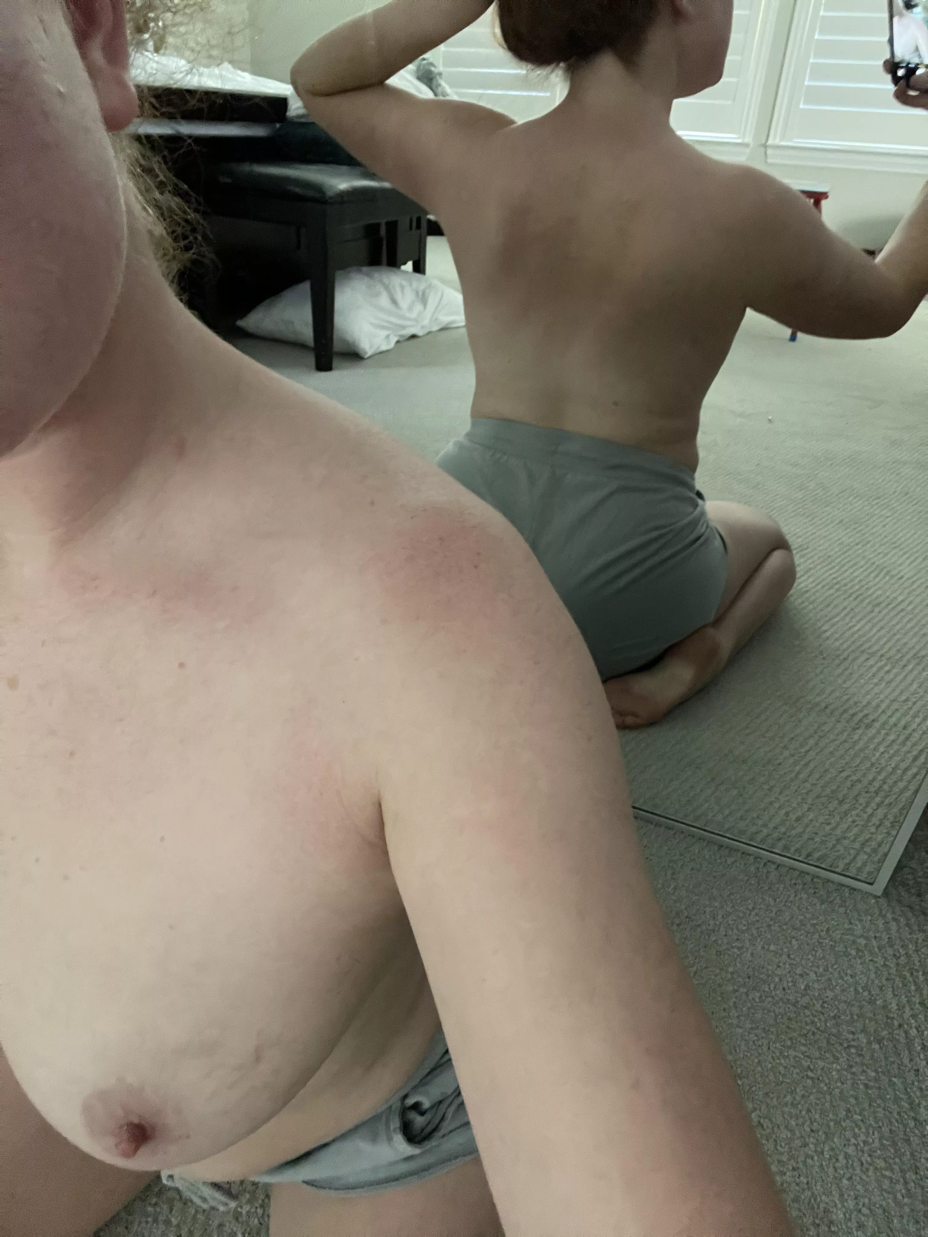 I had to go out of town. My wife needs somebody to fill her cock craving while I’m away. (31f) posted by peterandpoppy