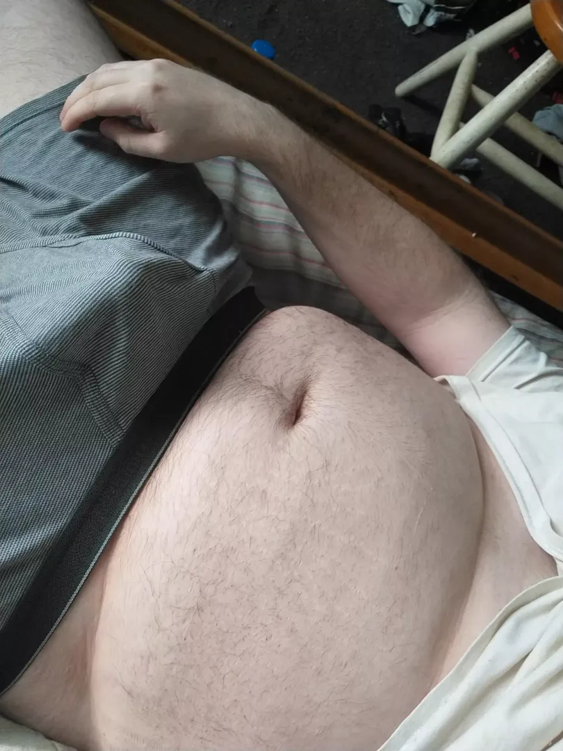 I have a case of morning wood want to relieve it posted by shaggy241993