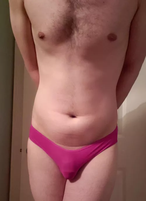 I have been trying to post this all morning, just waking up and heading out😮😘 by Mostlymused