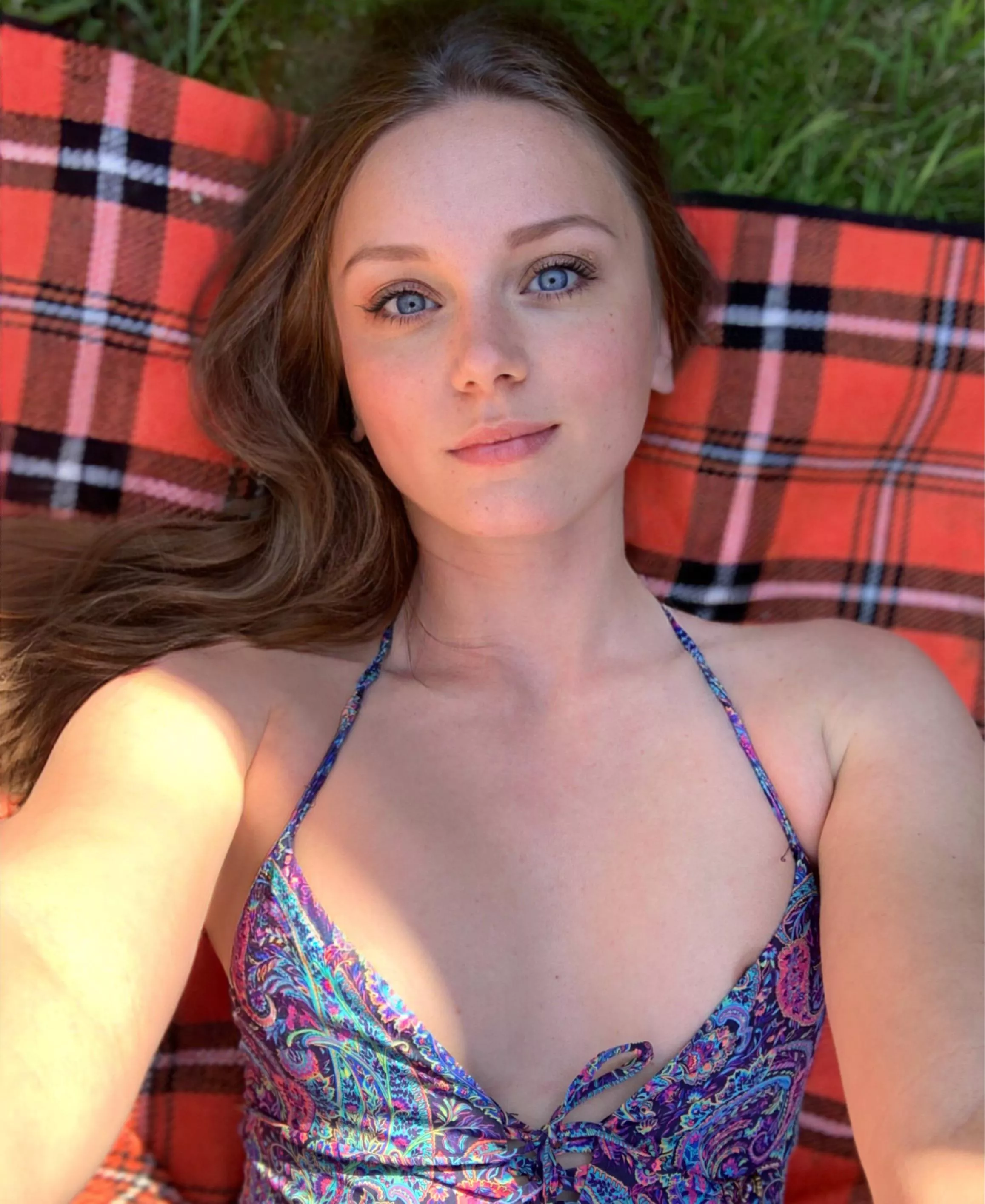 I have noticed that there is a nip slip, so I guess it is me going mild [F] posted by lilylovepie