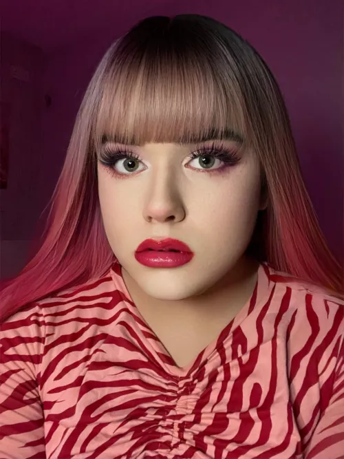 I have so many tricks up my sleeve~! 🫀🃏 by rainbophie