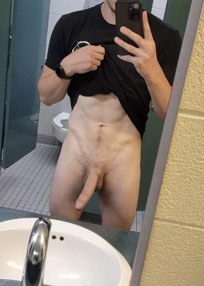 I have some time on my work break… can anyone guess how I’m spending it? posted by spaceflirt