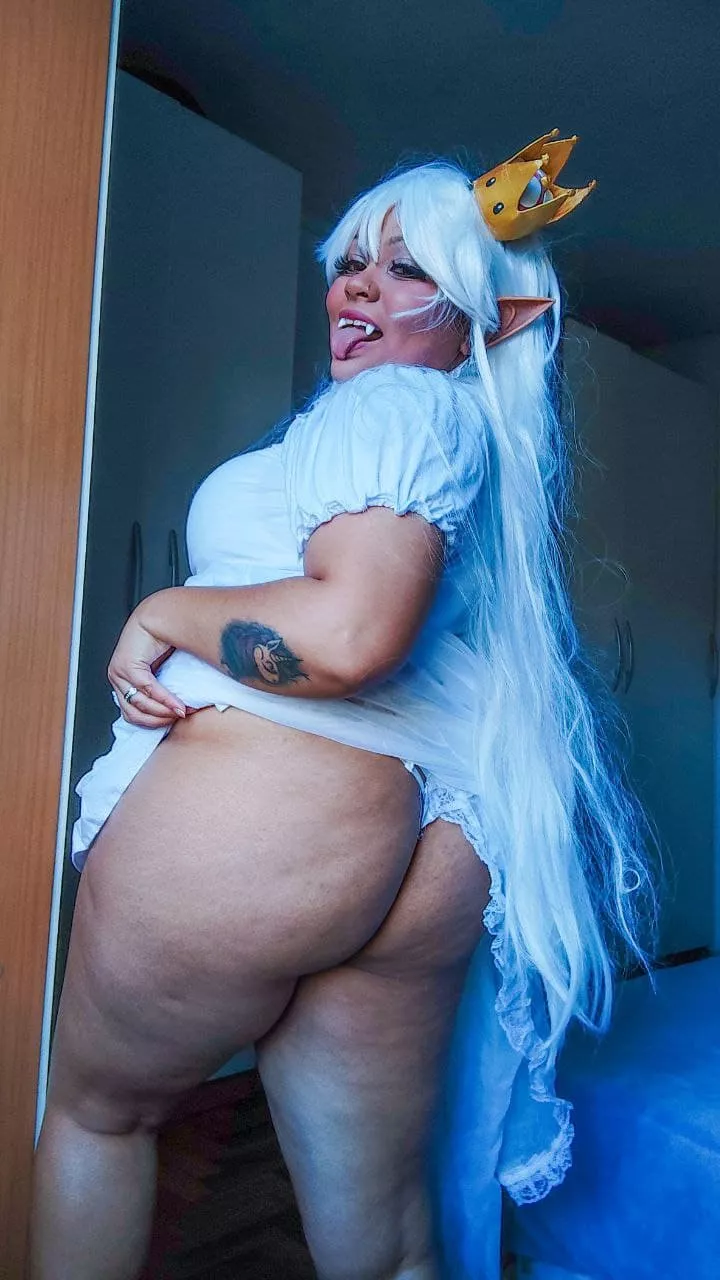 I hear guys like a little cellulite ☺️ posted by Cutiepiie_