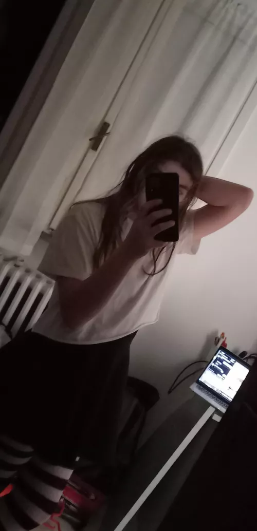 i hope at least one person will like this :} by IIthead