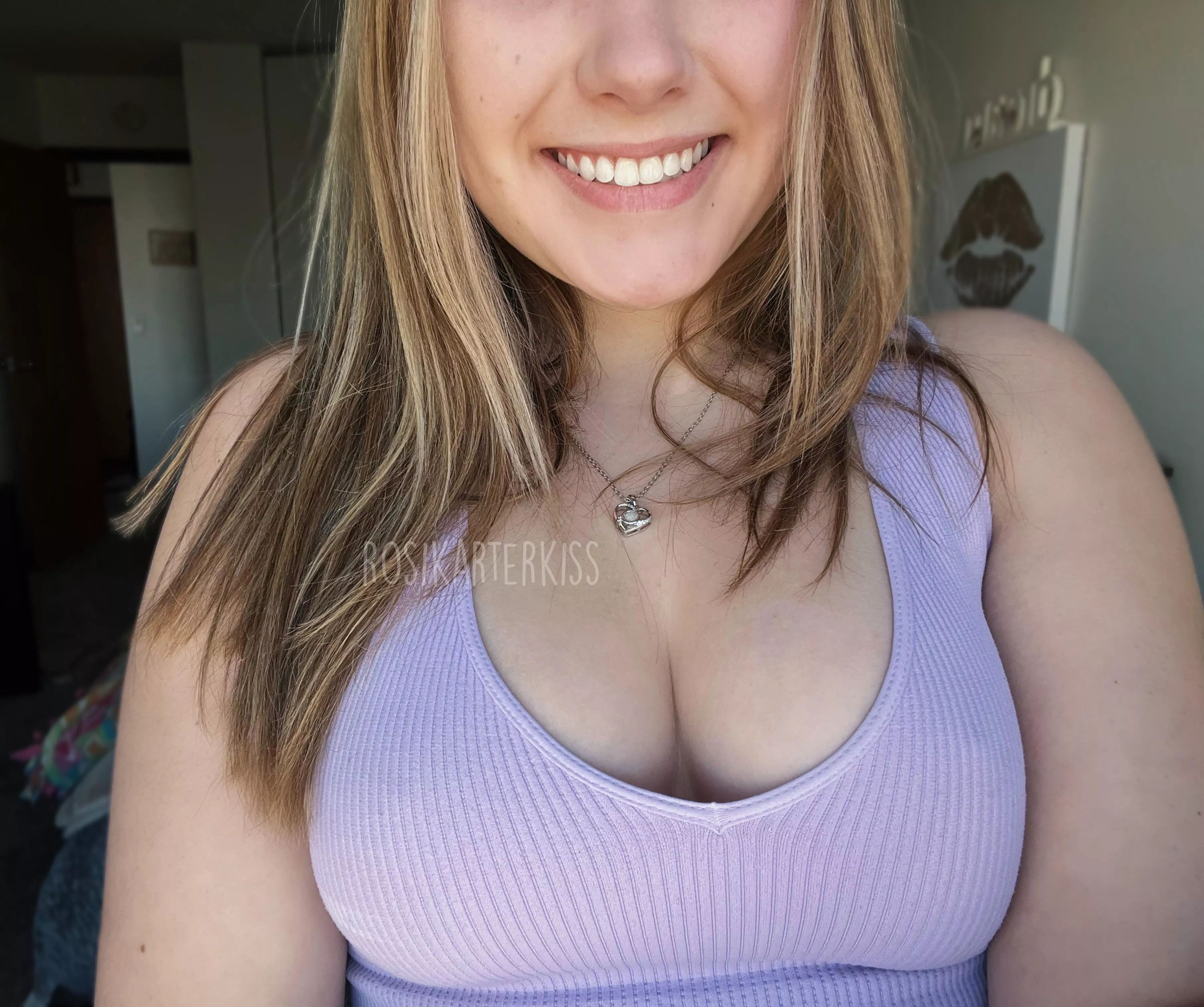 I hope my boobs caught your eye 😉 posted by rosikarterkiss