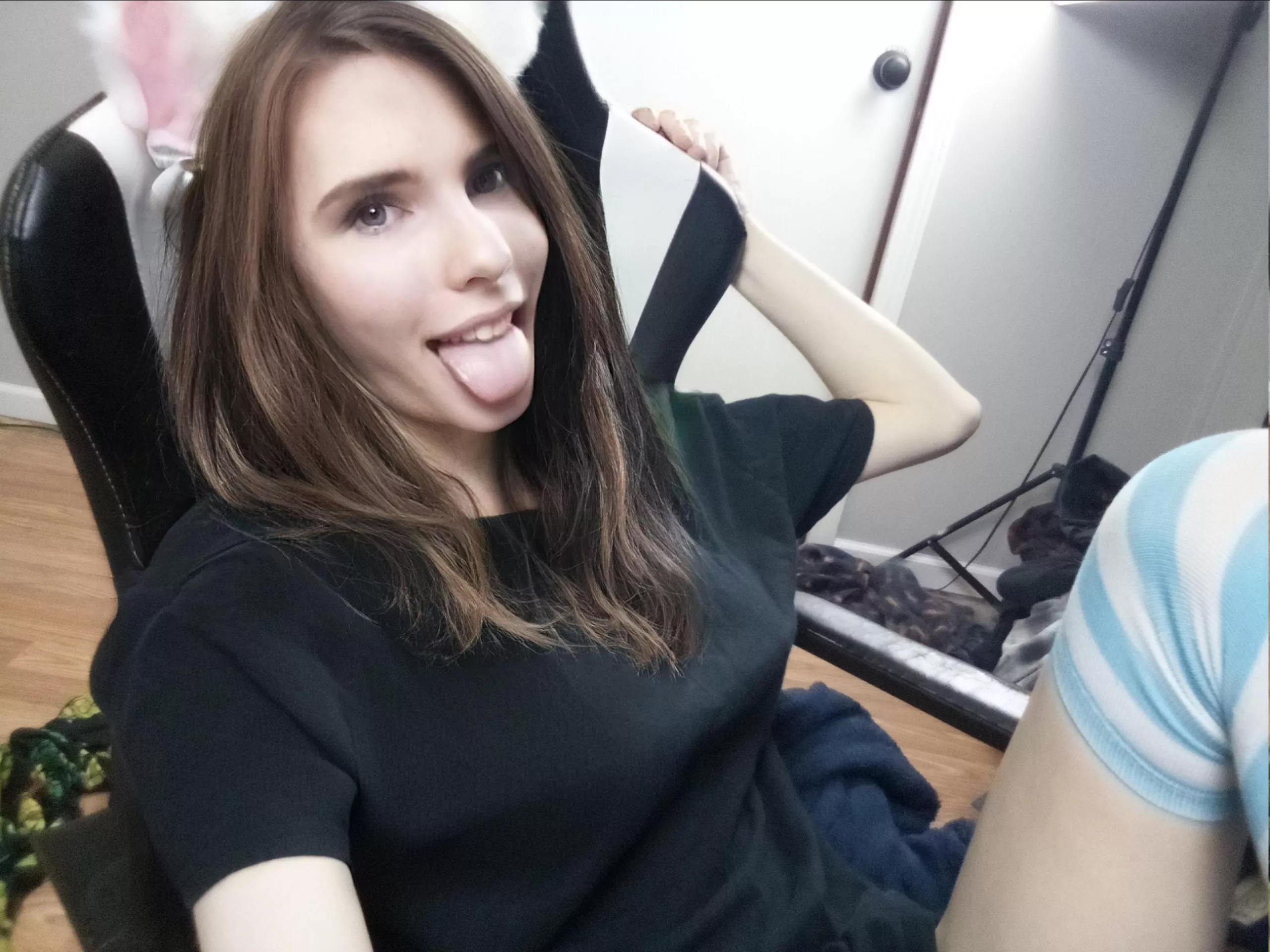 I hope my mouth is wide enough for you~ posted by SuccessfulFennel7575