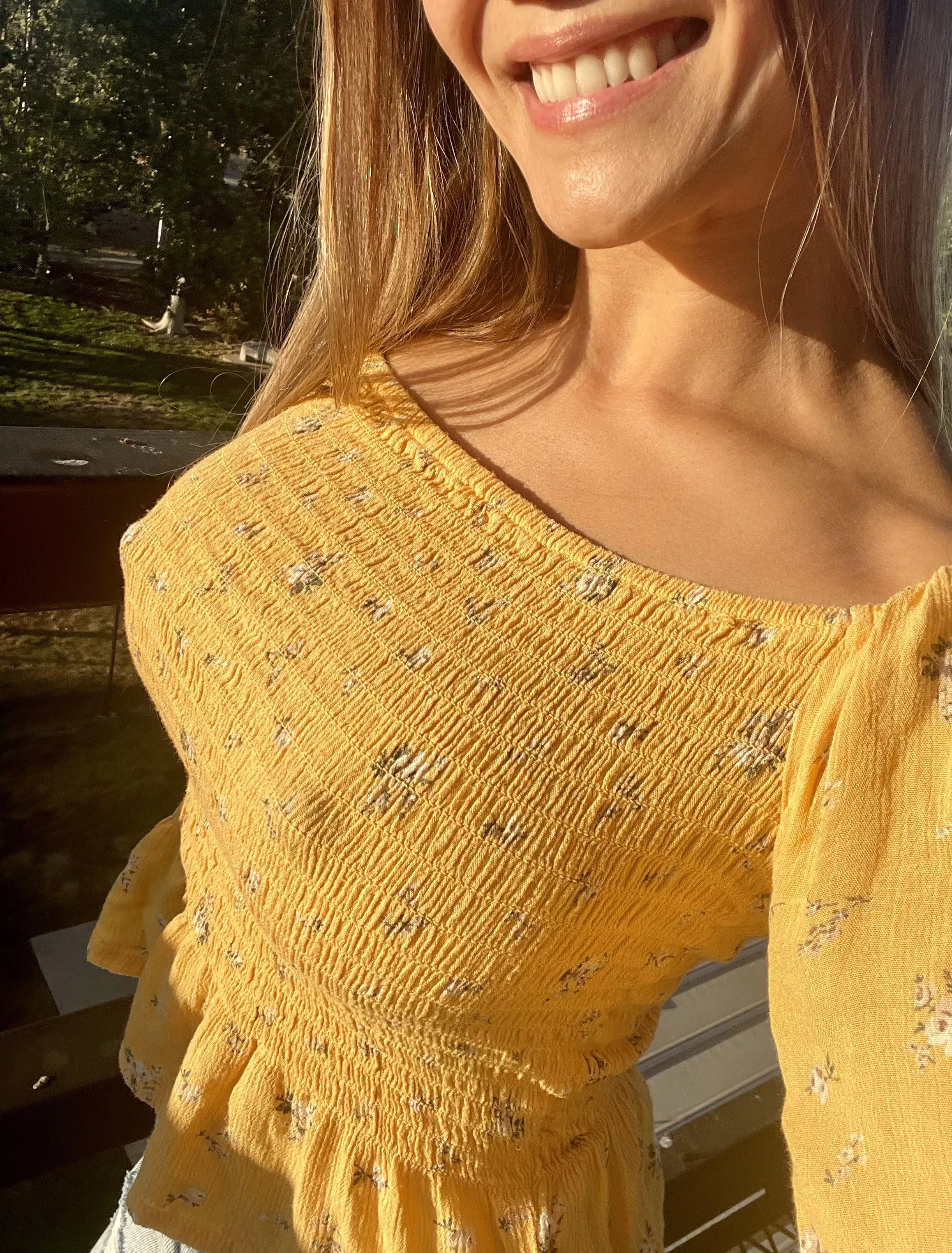 I hope my pokies doesn’t distract you from seeing my smile. 🫣 posted by sakurasweetkissesxxx