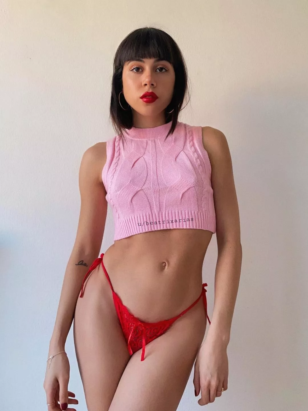 I hope someone wants to kiss my tummy💕 posted by Beatrixarias