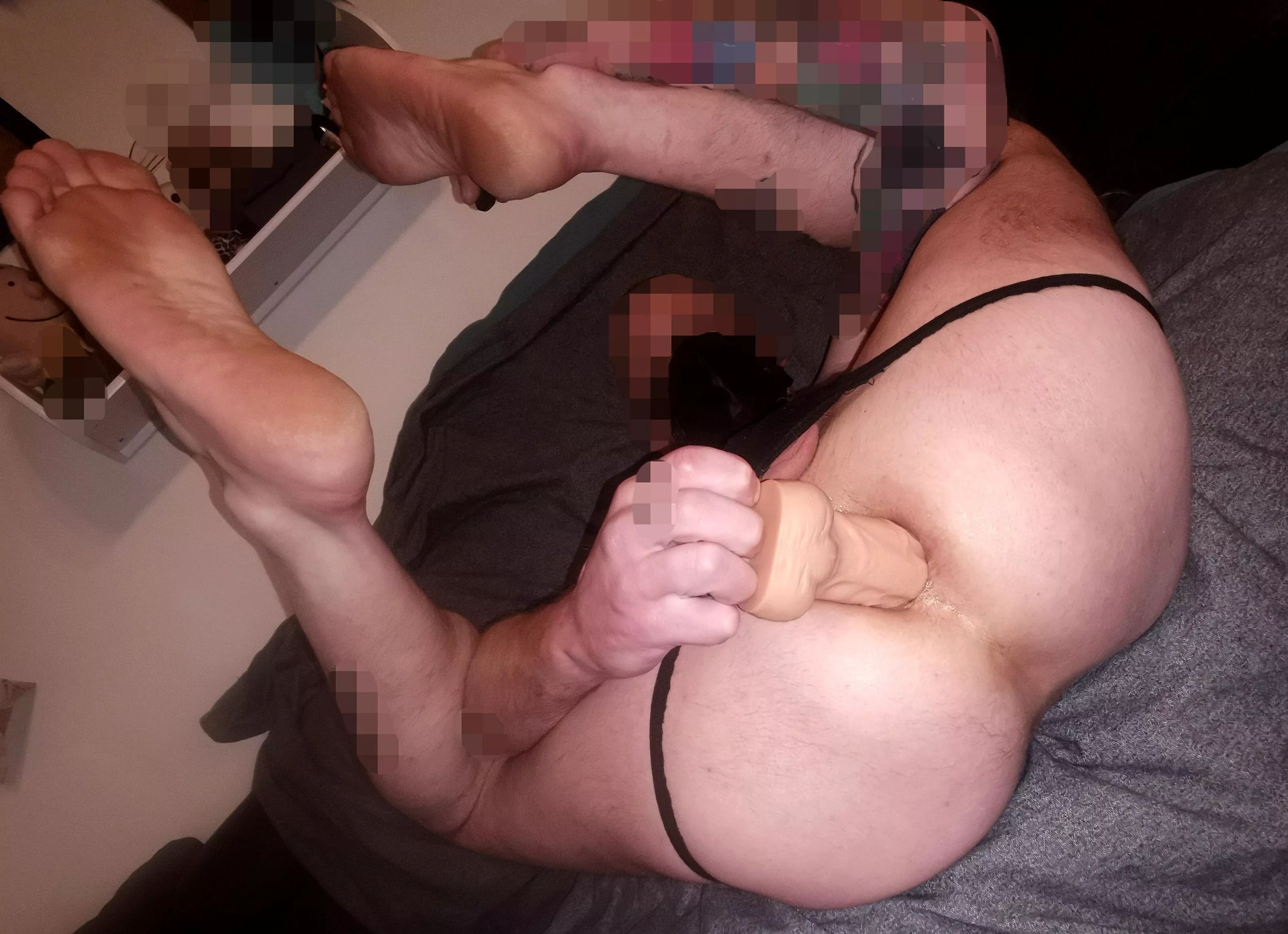 I hope that still counts than from behind 🙈 [M37] posted by xxx66684