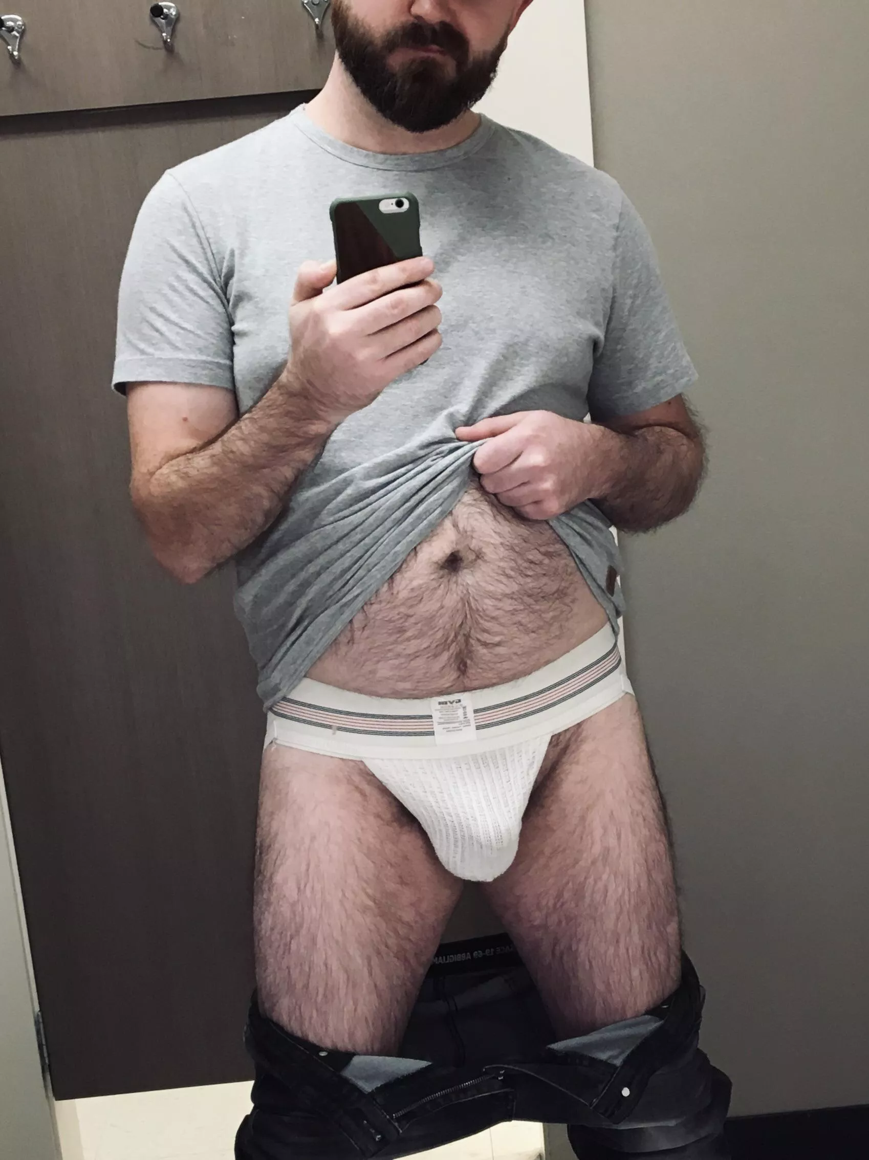 I hope that thicc bro followed me in here… posted by bothwaysopenjaws