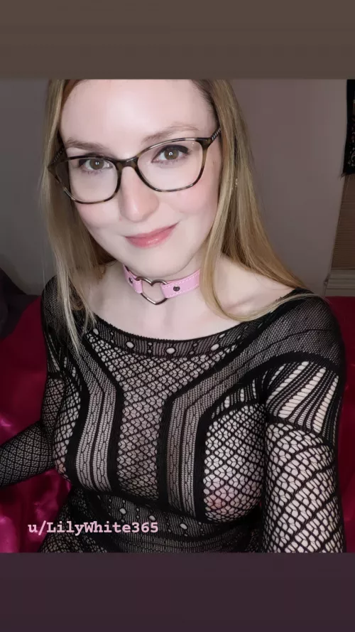 I hope this brightens your night 😘 by lilywhite365