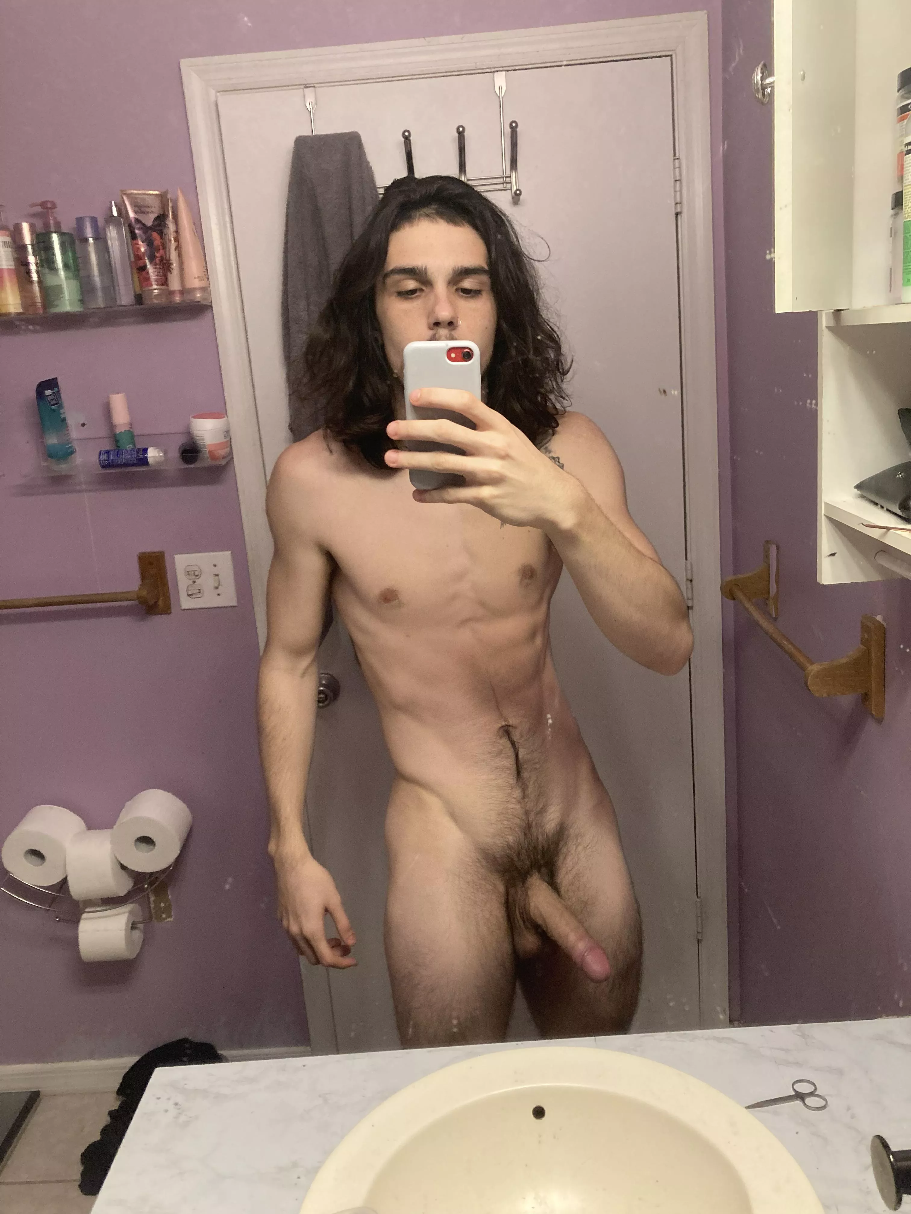 i hope u like what u see😏 posted by No-Occasion-5823