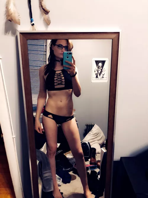 I hope you like the view... I've been working on it for a while... (oh and trust me, it only gets better once you get me bent over) by AvaShade