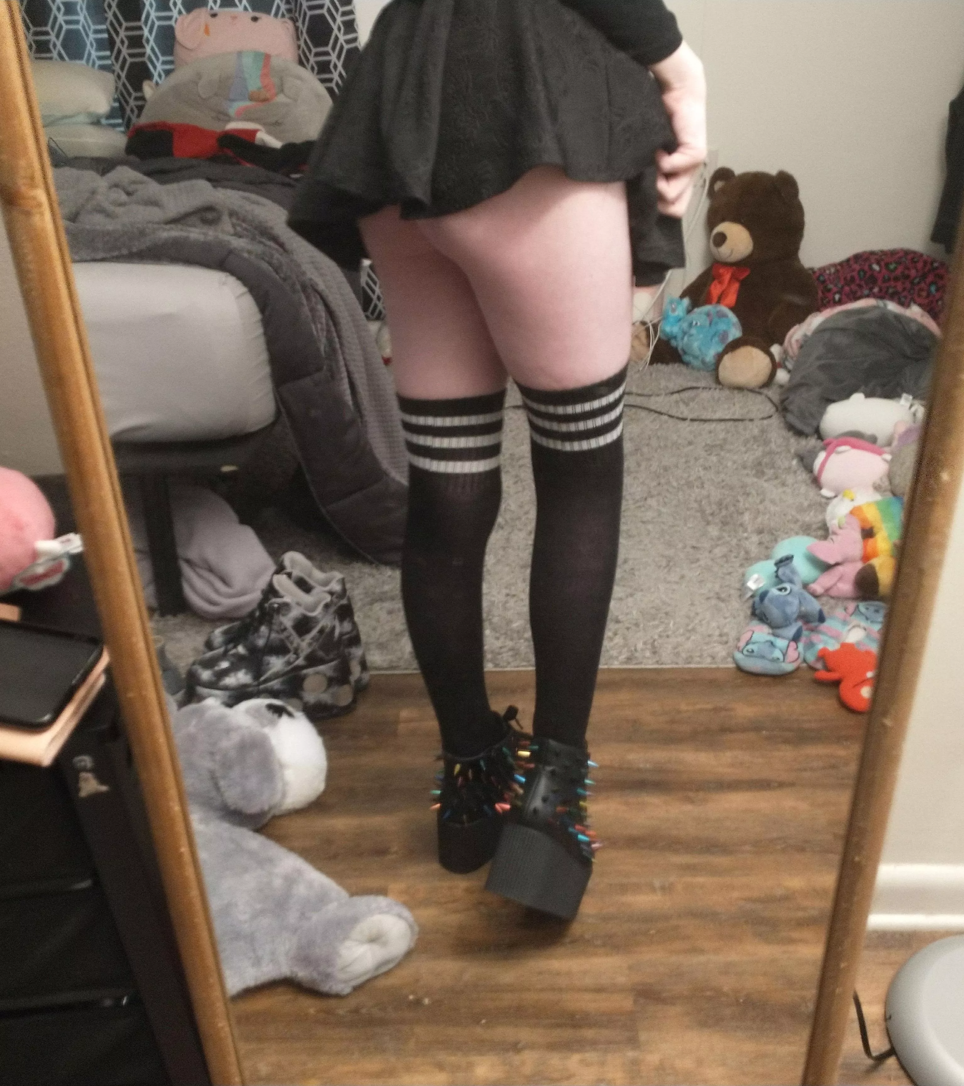 I hope you like tiny skirts 😈😘 posted by Aria_a_Winter