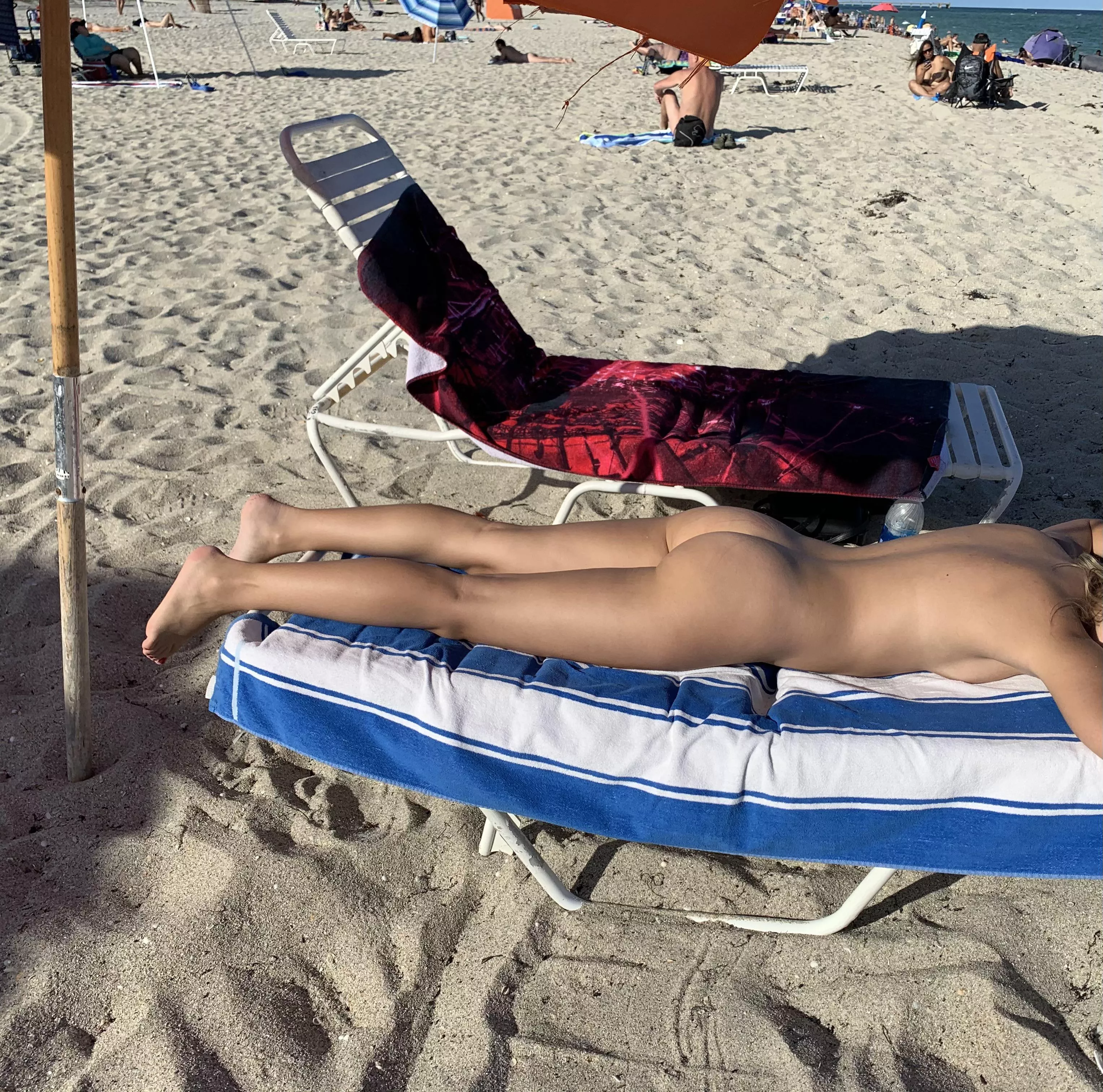 I hope you would offer to rub lotion on me [f] posted by msteachr