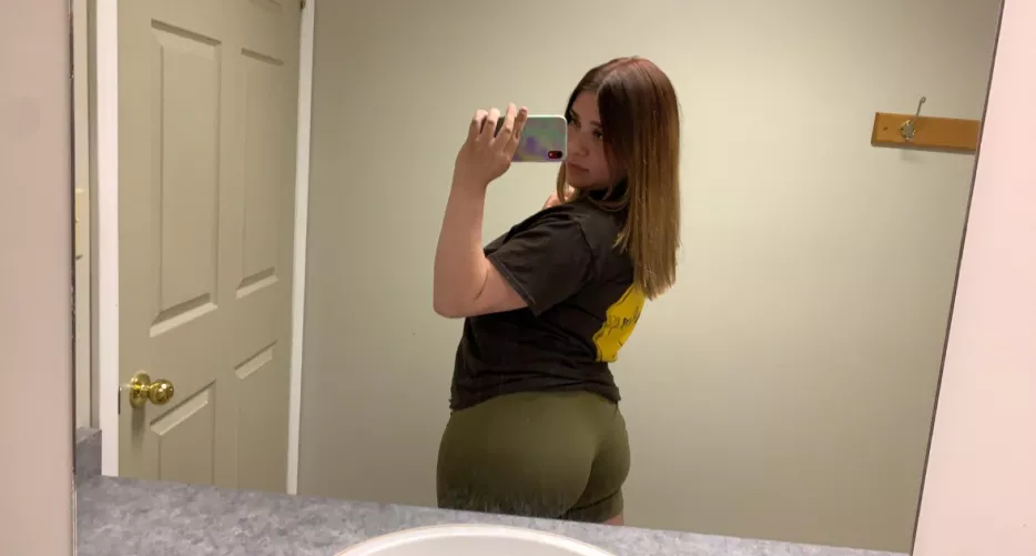 I just cut my hair short for the first time in maybe 5/6 years and I LOVE it by ChubbyHunnyBunz