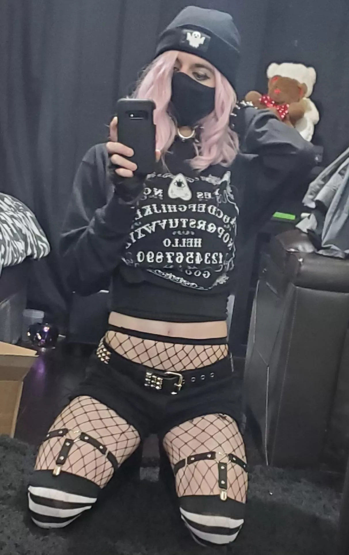 I just need someone to carry me in video games posted by GothMaiden