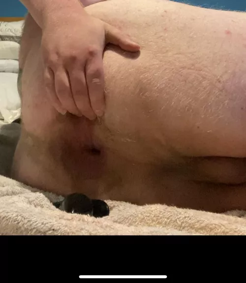 I just wanna be someone well trained slut who’ll make me gape😩 by IronicPickle95