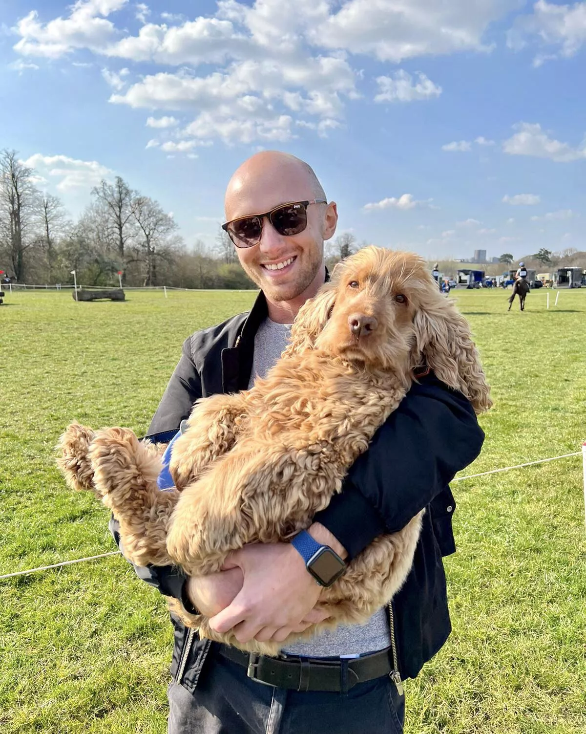 I keep losing in League of Legends, so I decided to take the this teddy bear to see horses! Do you prefer dogs or cats? posted by SassyKardashian