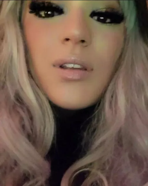 I kinda look weird but I like this pic 🙂 by SabinaFemBoy