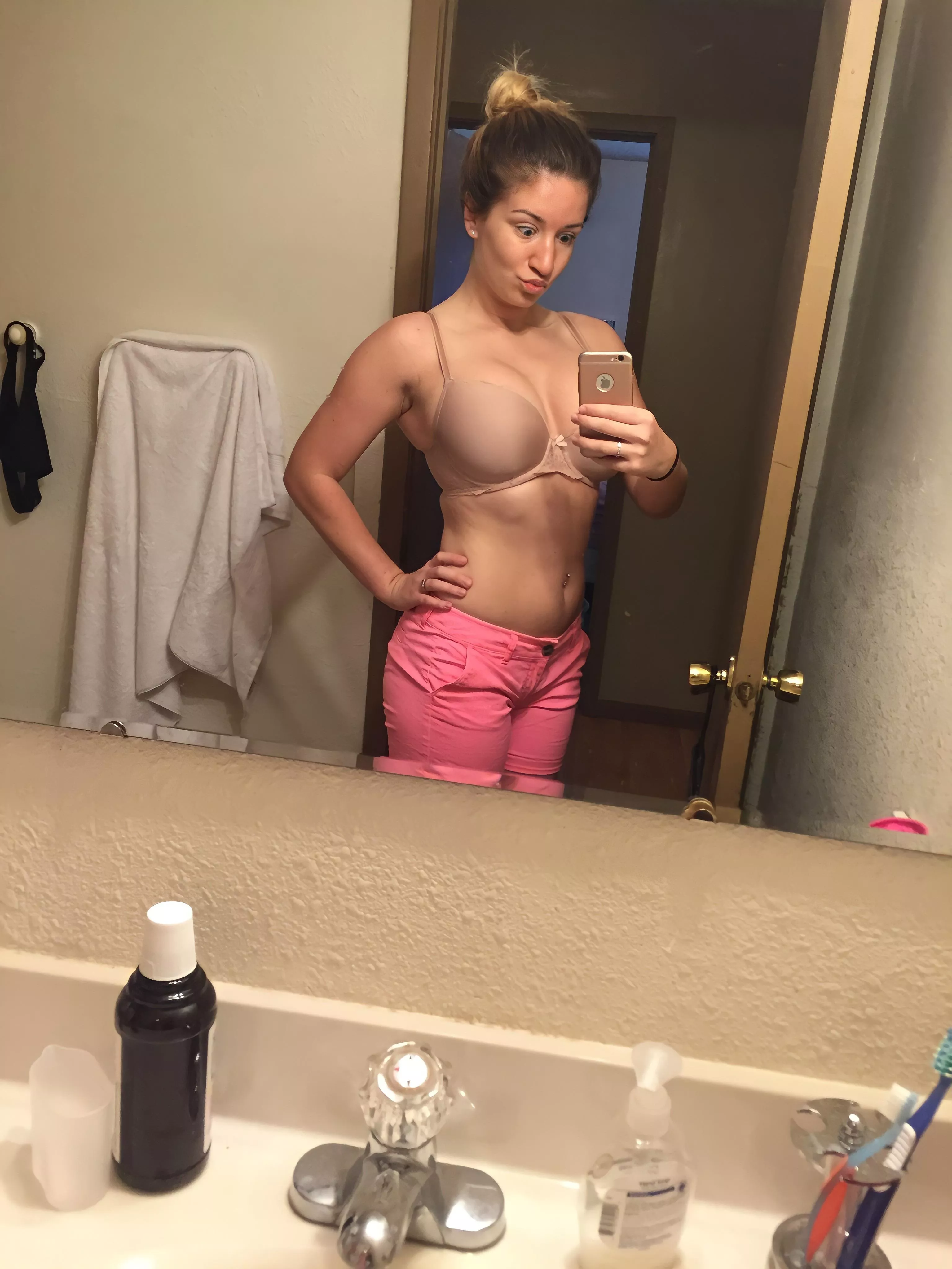 I know bra looks big but my boobs are big 😈 posted by DownLeroy