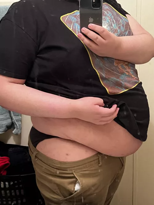 I know I’m not as wild here as the rest of you but hope the big and handsome is still showing 🤗 by ra9613