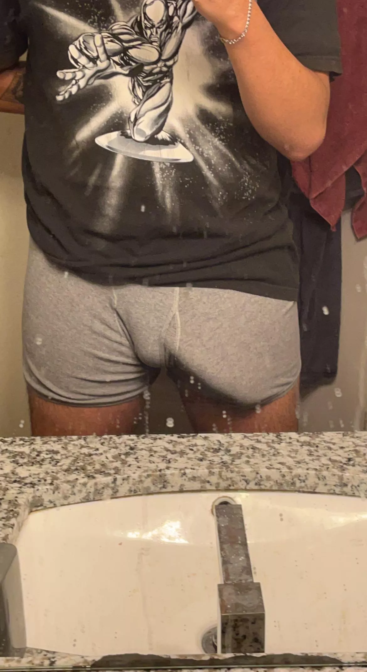 I know ur dying to see it set free posted by NoUse888