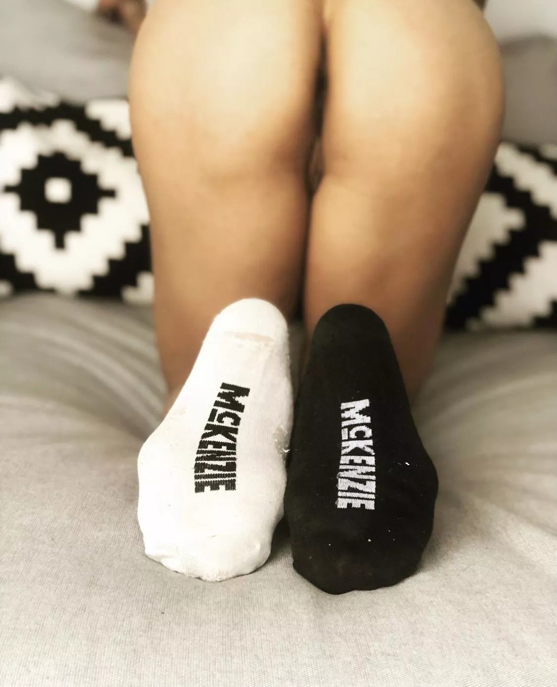 I know you would love the stinky smell but what color makes you horny? 😈💦🍆 posted by Naughty_Socks_Luvr