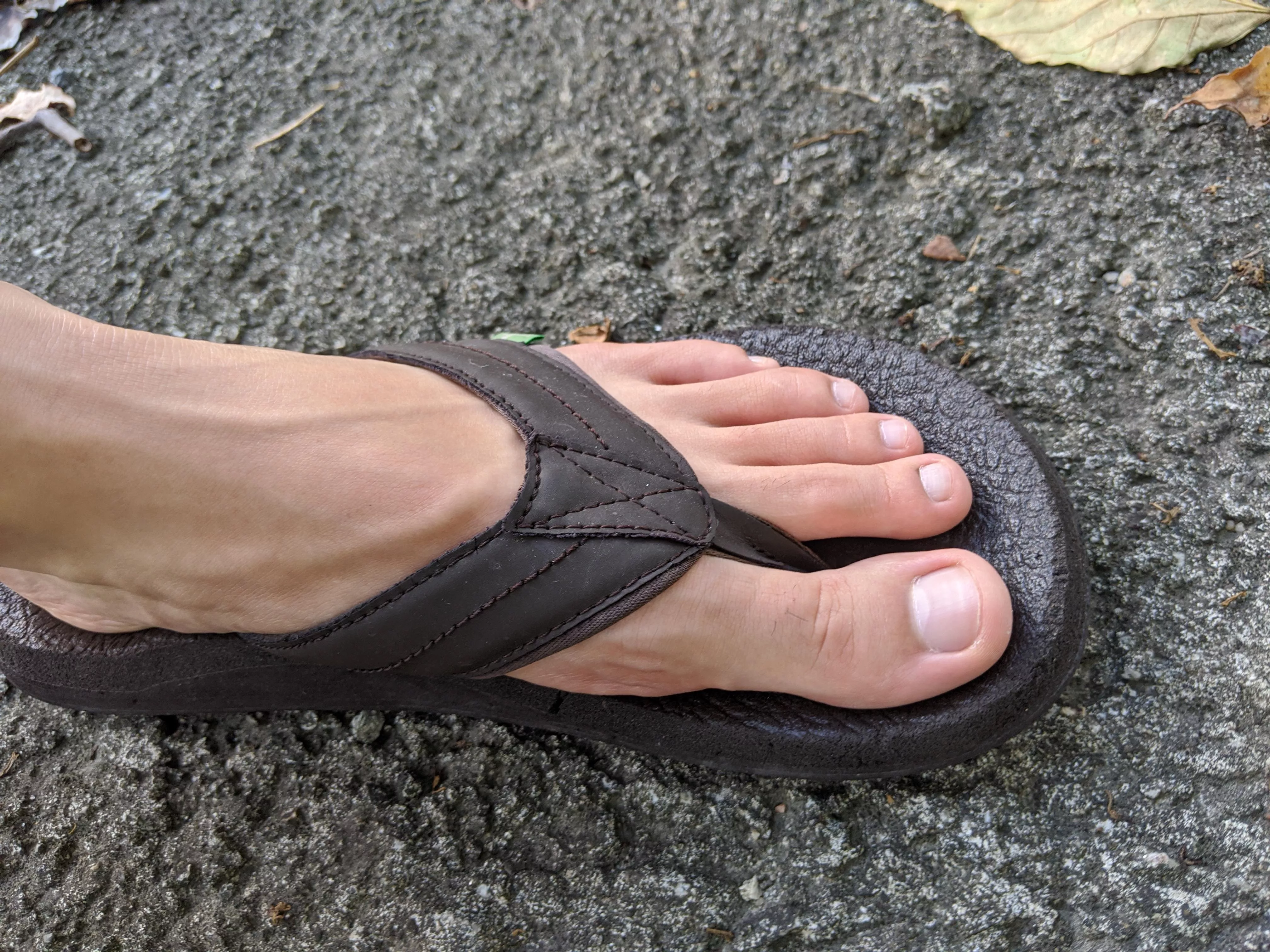 I liek hwo flip flops frame a foot posted by rundownrealize