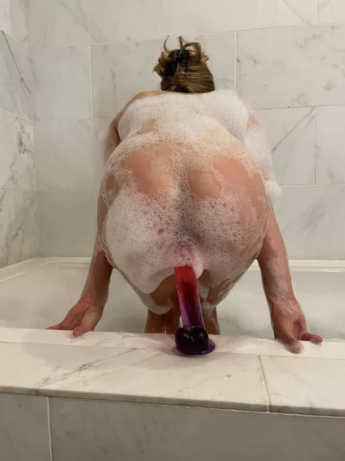 I like being soapy (: by Annie_669