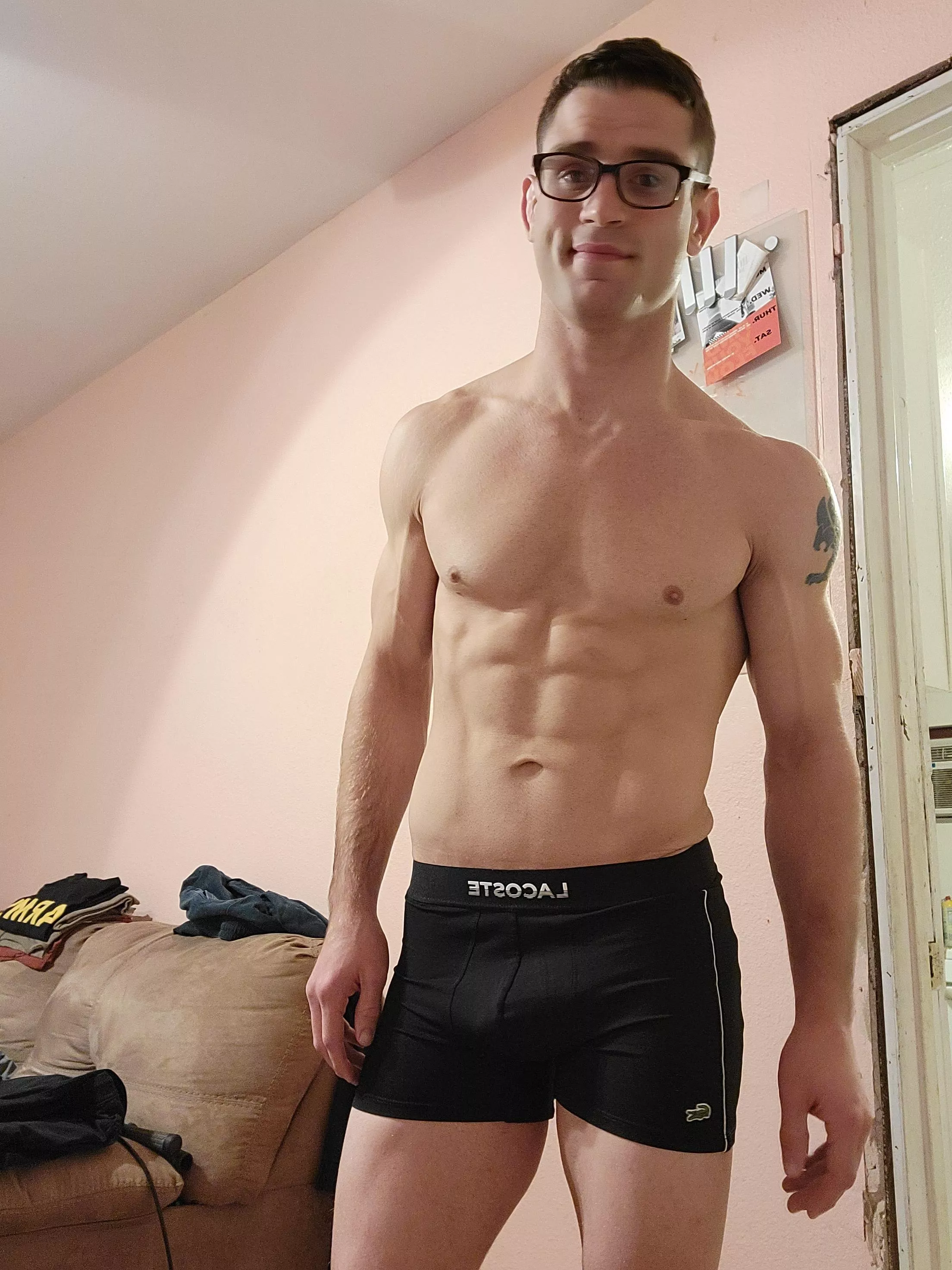 I like ones with the rubberized logo on the waistband posted by double-leg-day