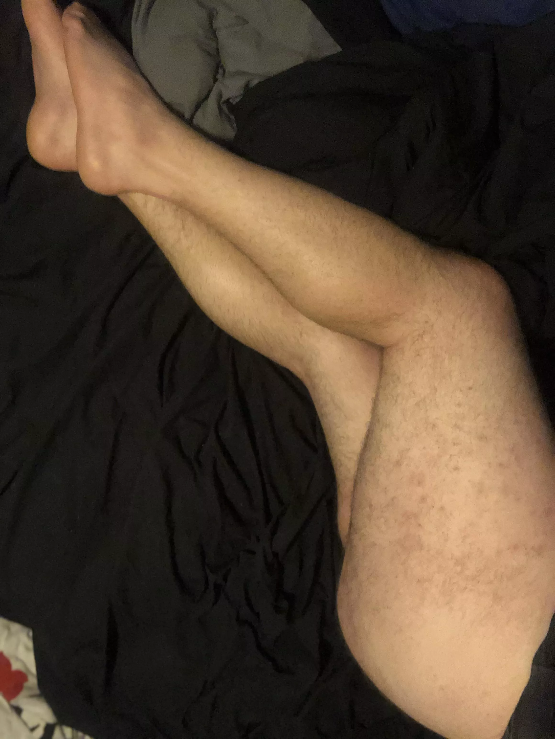I like showing off my legs and feet ☺️ posted by gaygaygaythirst