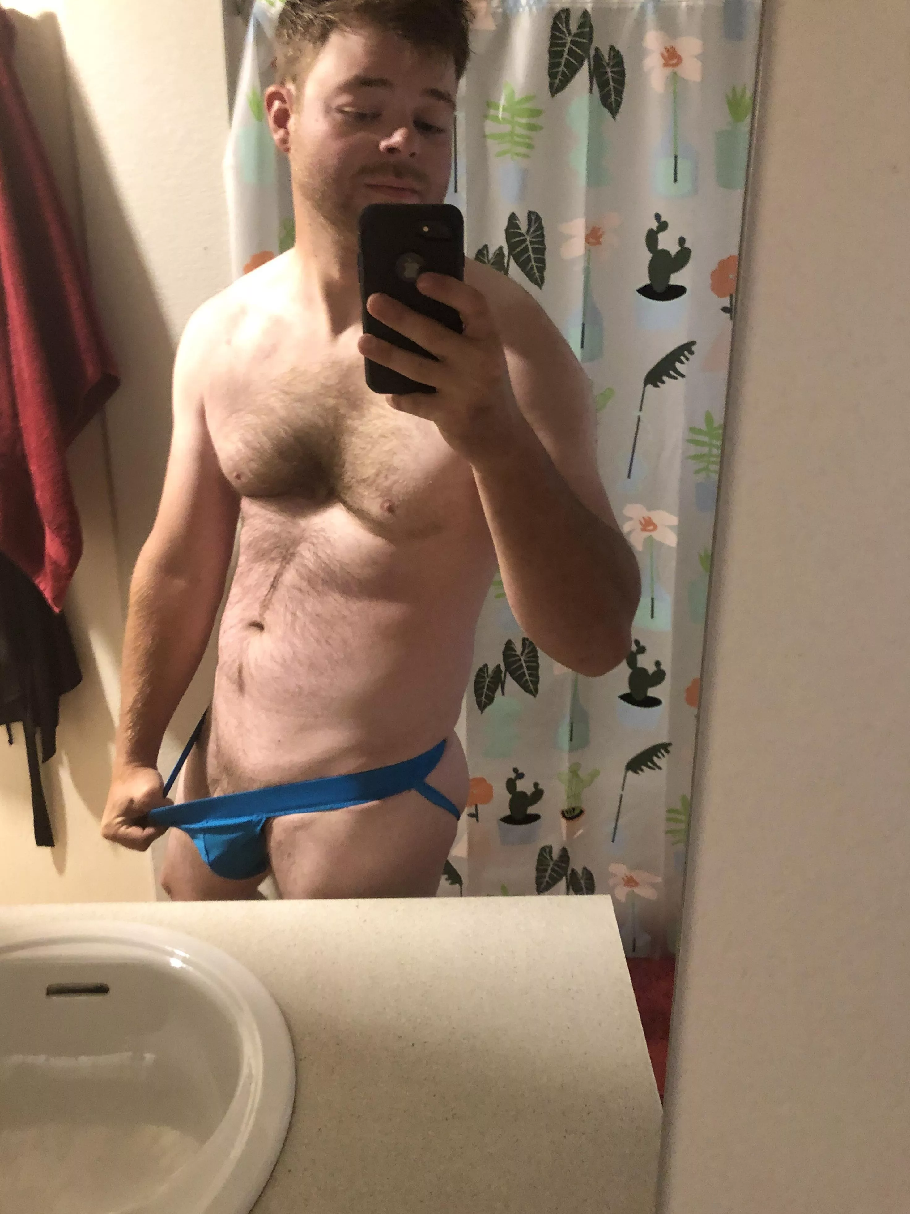 I like the blue posted by CantWaitToCalibrate