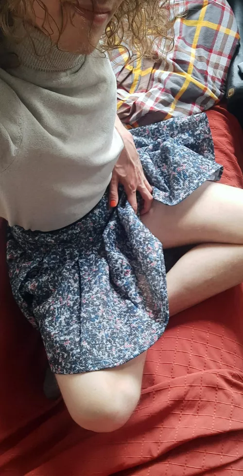 I like the sun on my legs 🌞🥰 by Alternative-Star-757