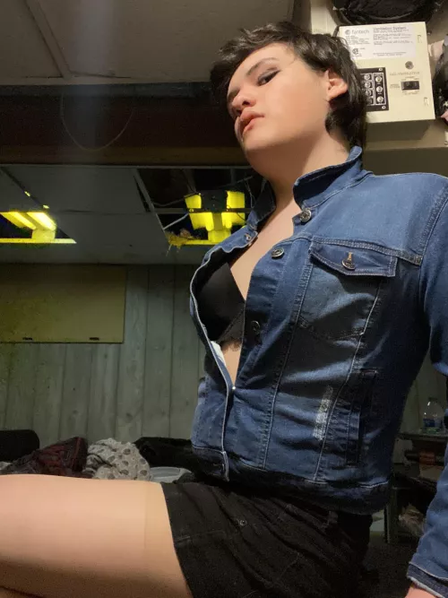 I like to be breed 🥵🥵🥵 by Electrical-End-5107